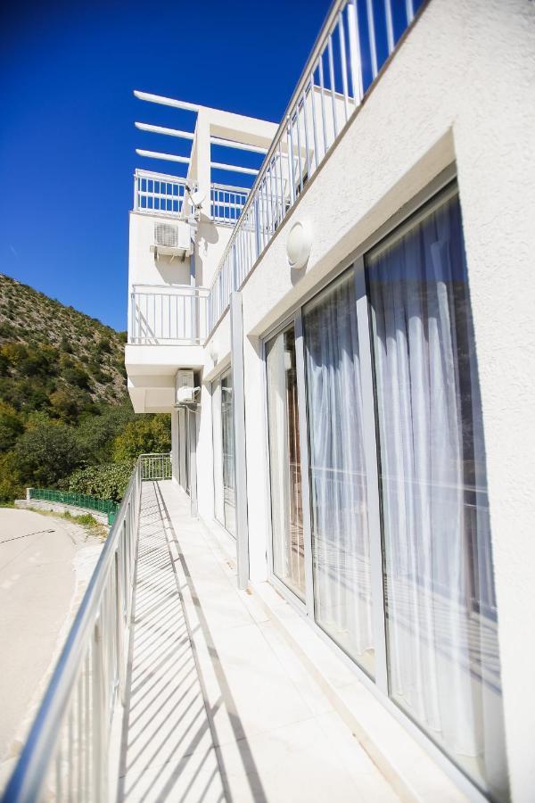 Villa Blanca Petrovac 外观 照片
